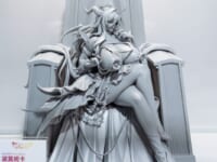 【エコカリプス 緋紅の神約】honey²「デモニカ-魔鏡の女王」1/4フィギュア化決定【原型公開】の画像